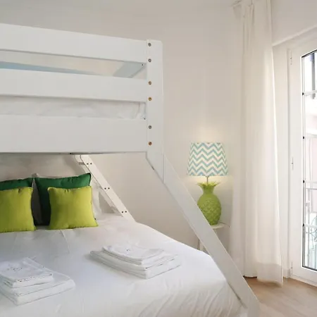 Double Apt 12pax * Кашкайш