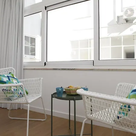 Double Apt 12pax Кашкайш