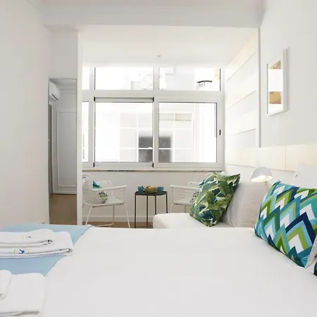 Double Apt 12pax Cascais