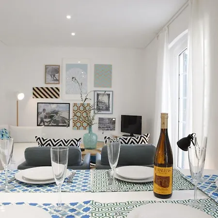 Double Apt 12pax Apartment